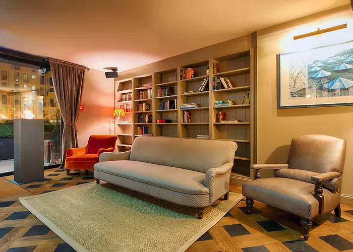 Mondrian Am Checkpoint Charlie