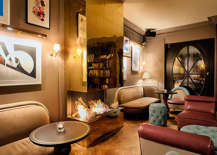 Mondrian Am Checkpoint Charlie Otel 4*