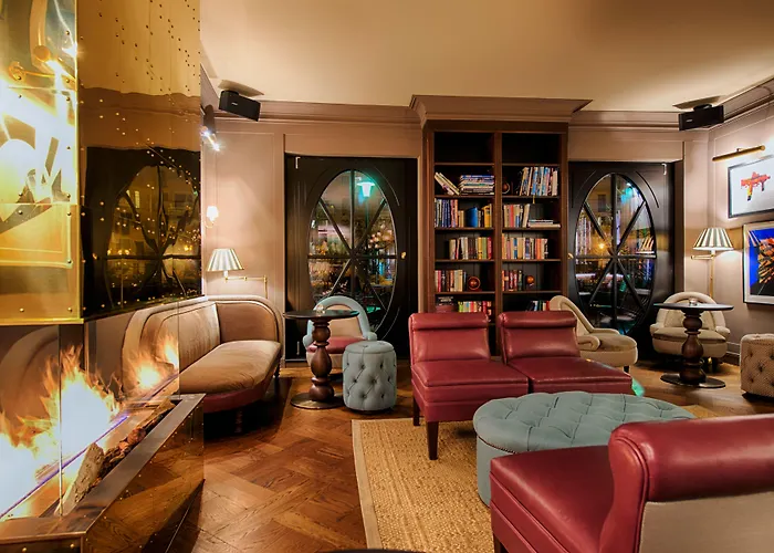 Mondrian Am Checkpoint Charlie Berlin