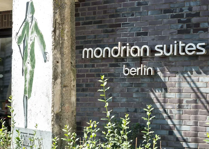 Otel Mondrian Am Checkpoint Charlie 4*