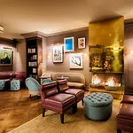 Mondrian Am Checkpoint Charlie Hotel 4*