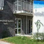 Mondrian Am Checkpoint Charlie 4*