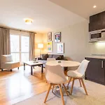 柏林查理边境检查站蒙德里安套房酒店 酒店 4*