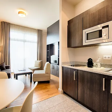 Hotel Mondrian Am Checkpoint Charlie