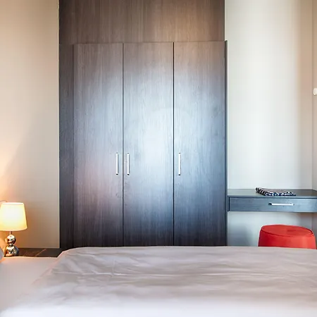 Ξενοδοχείο Mondrian Am Checkpoint Charlie Βερολίνο