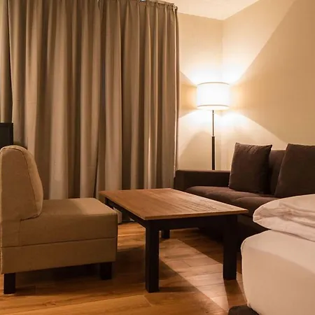 Ξενοδοχείο Mondrian Am Checkpoint Charlie Βερολίνο