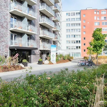 موندريان سويتس أم تشيك بوينت تشارلي 4* برلين