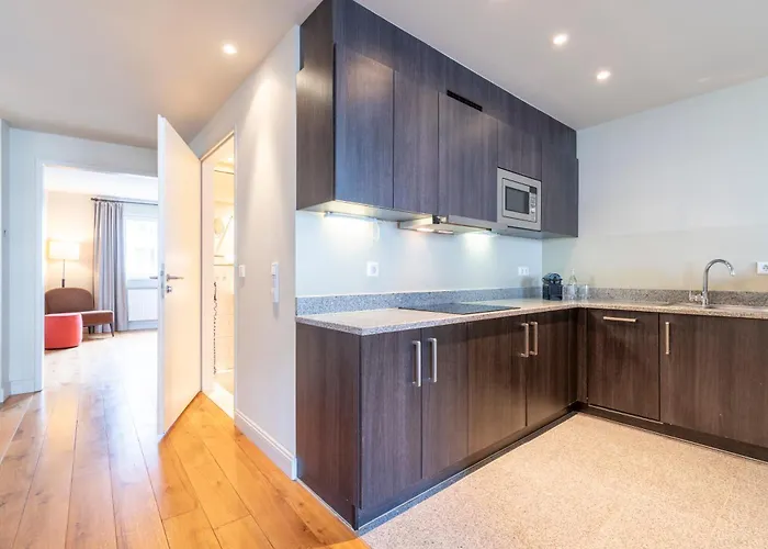 モンドリアン スイーツ アム チェックポイント チャーリー 4*