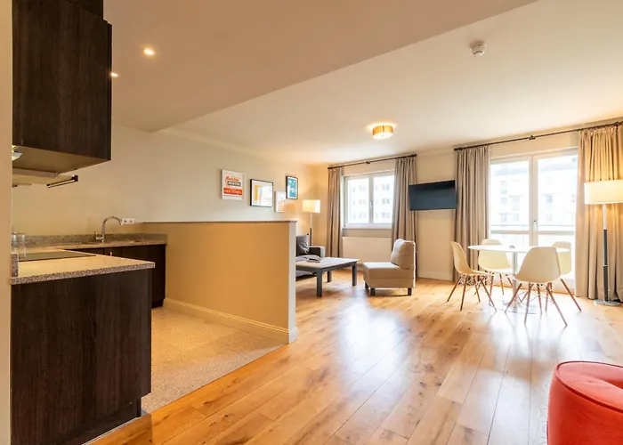 モンドリアン スイーツ アム チェックポイント チャーリー