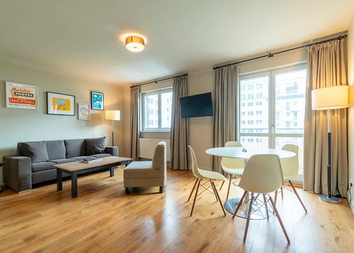 Mondrian Am Checkpoint Charlie Hotel