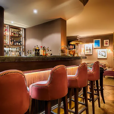 호텔 몬드리안 스위트 암 체크포인트 찰리