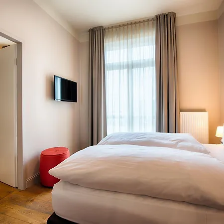 Hotel Mondrian Am Checkpoint Charlie