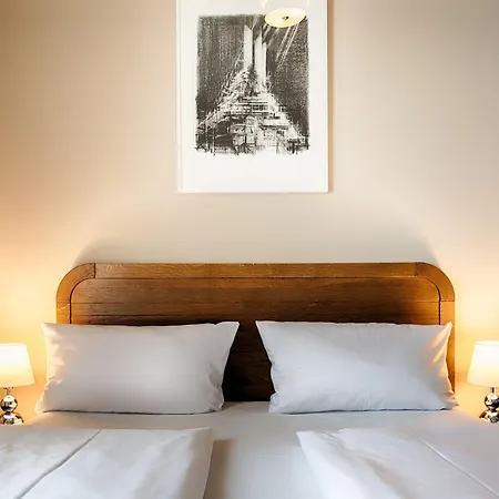 Mondrian Am Checkpoint Charlie Hotel 4*