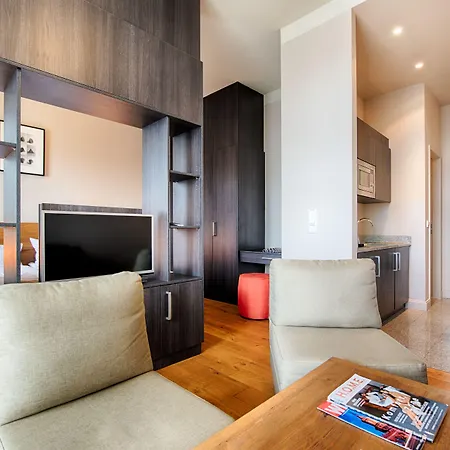 Mondrian Am Checkpoint Charlie Hotel 4*