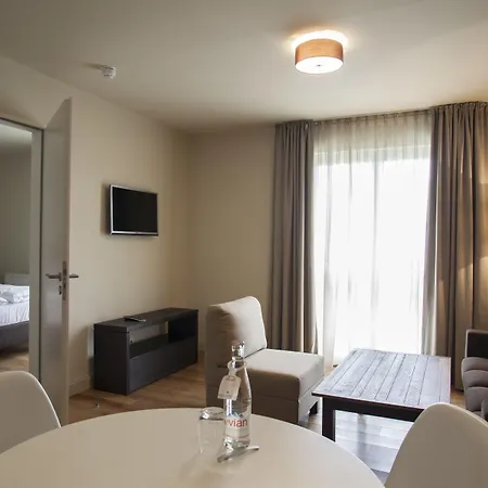 Mondrian Am Checkpoint Charlie Hotel 4*