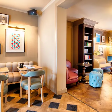 Mondrian Am Checkpoint Charlie