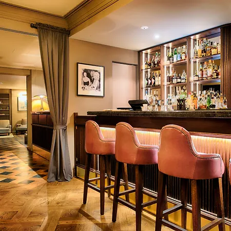 Hotel Mondrian Am Checkpoint Charlie