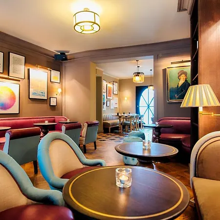 Hotel Mondrian Am Checkpoint Charlie