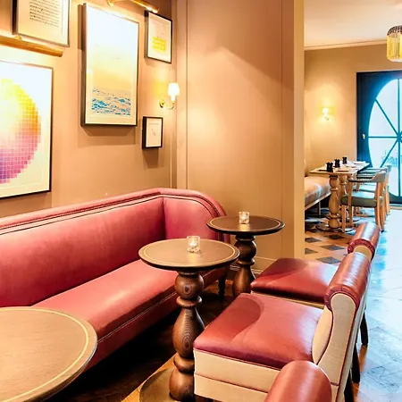 Hotel Mondrian Am Checkpoint Charlie