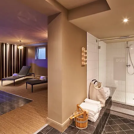 Hotel Mondrian Am Checkpoint Charlie